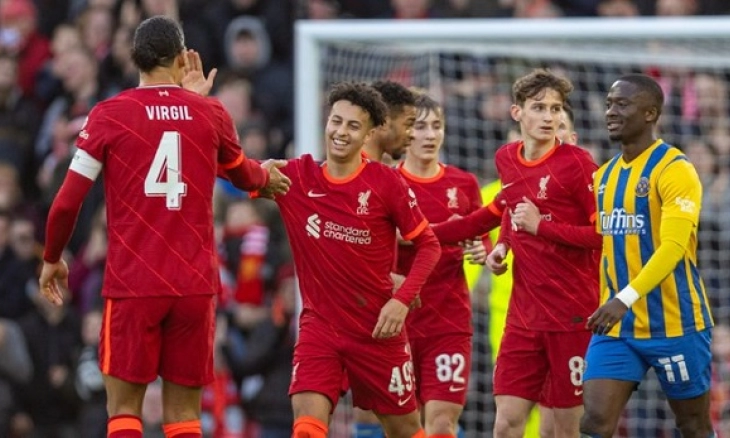 Pemain Muda Antar Liverpool ke Babak Keempat Piala FA
