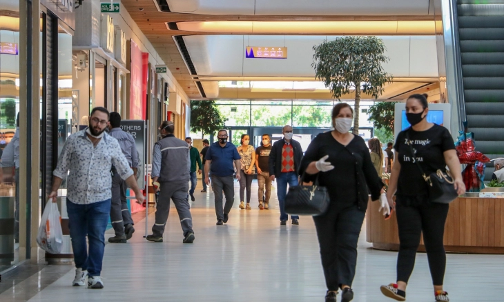 Studi: Menghindari Kegiatan Ini Dapat Mengurangi Paparan COVID-19