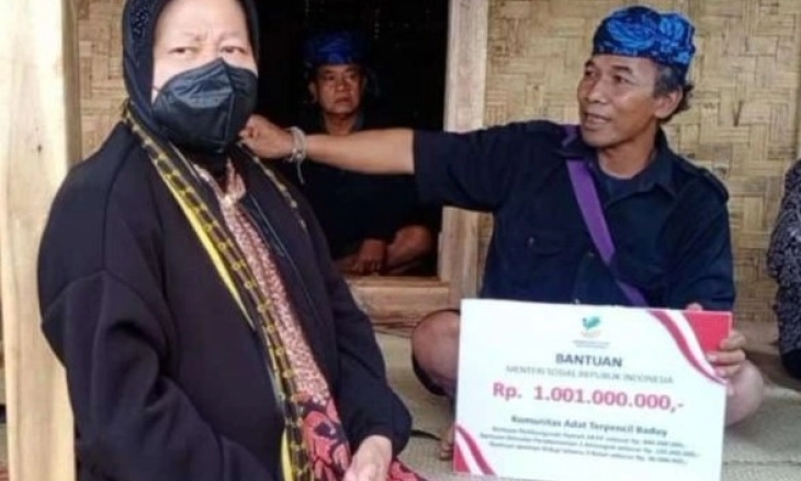 Kunjungi Masyarakat Baduy, Mensos Beri Bantuan Rp 1 Miliar, Ini Peruntukannya