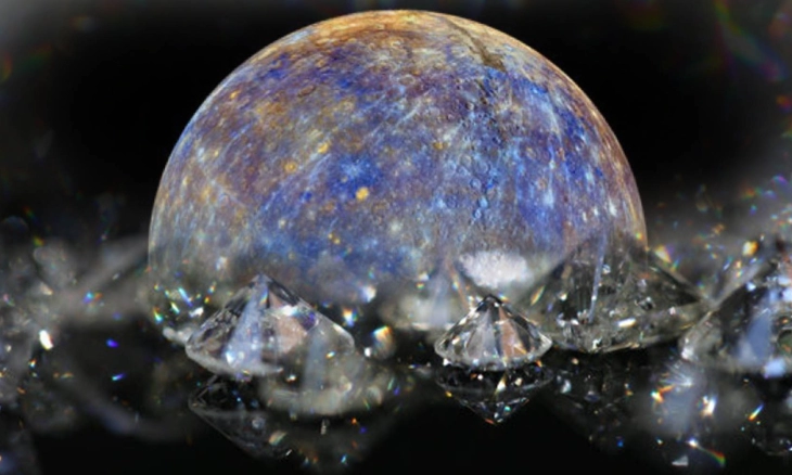 16 Kuadriliun Ton Berlian Tersimpan di Planet Merkurius