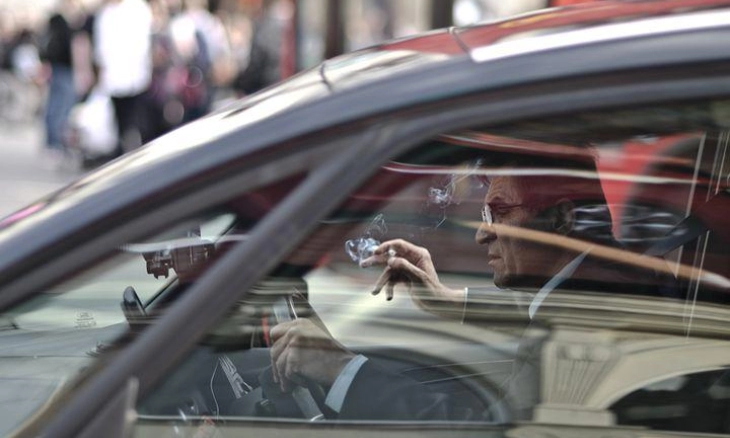 Jagalah Kebersihan Mobil agar Tidak Bau Rokok