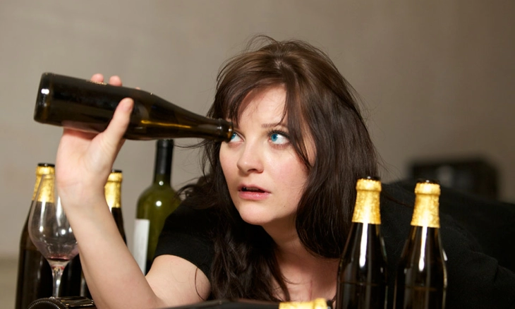 Berapa Banyak Alkohol yang Harus Minum dan Pada Usia Berapa