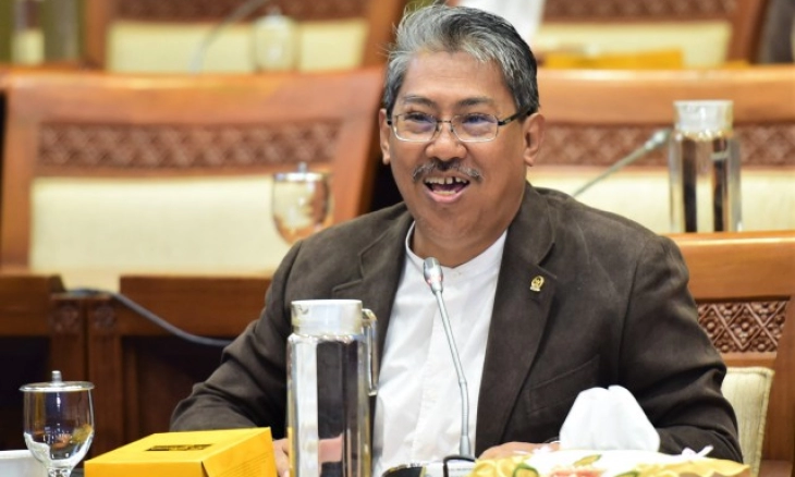 Pemerintah Inkonsisten Tetapkan Rumus Harga Jual Migas