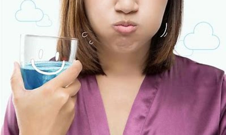 Inilah Manfaat Obat Kumur untuk Menjaga Kesehatan Gigi dan Mulut dari Sariawan