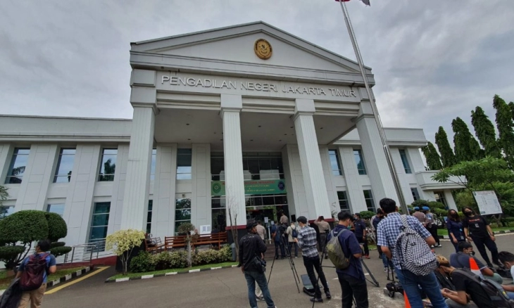 Sidang Dugaan Terorisme, Hakim Minta Munarman Patuhi Persidangan