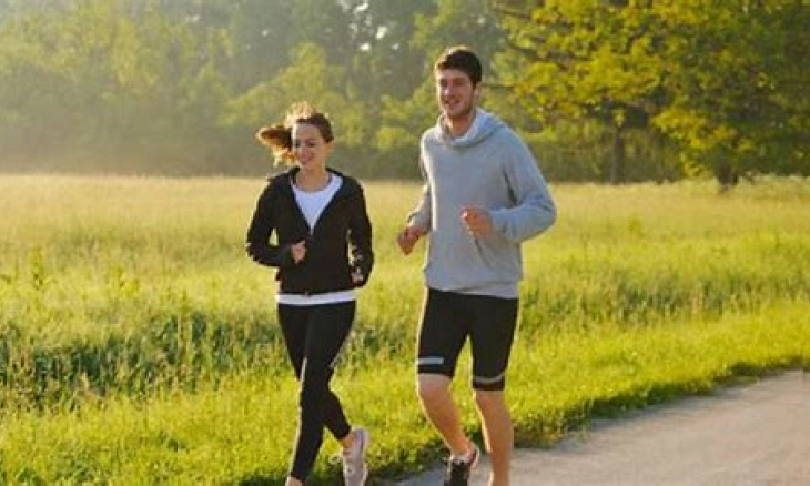 Saat Batuk Pilek, Perlukah Tetap Olahraga? Ini Kata Ahli