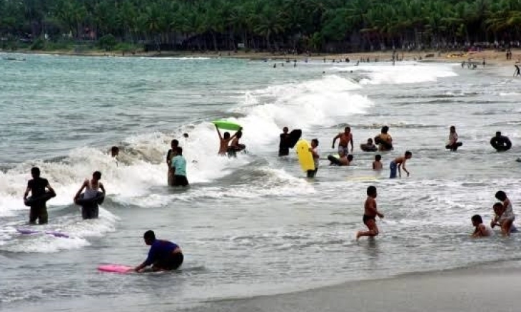 Polda Banten Imbau Wisatawan Pantai Anyer Waspada Bencana