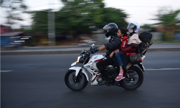 Polres Karawang Berikan Imbauan untuk Pemudik Motor