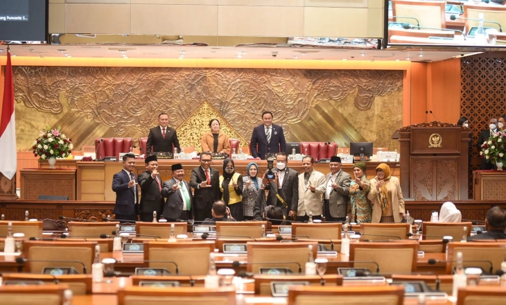 Sejumlah UU Disahkan dalam Rapat Paripurna DPR RI