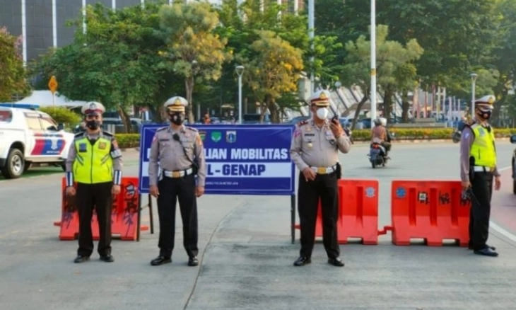 Mulai Hari Ini Ganjil-Genap Diperluas jadi 25 Ruas Jalan di Ibu Kota