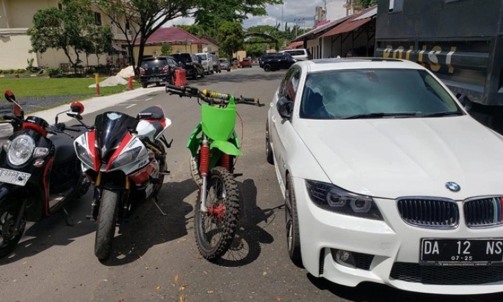 Penjual Alat Hacker untuk Retas Akun Aplikasi Ditangkap Bareskrim dan FBI di Kalsel