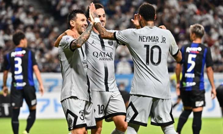 Trio MNM Cetak Gol, PSG Gasak Gamba Osaka