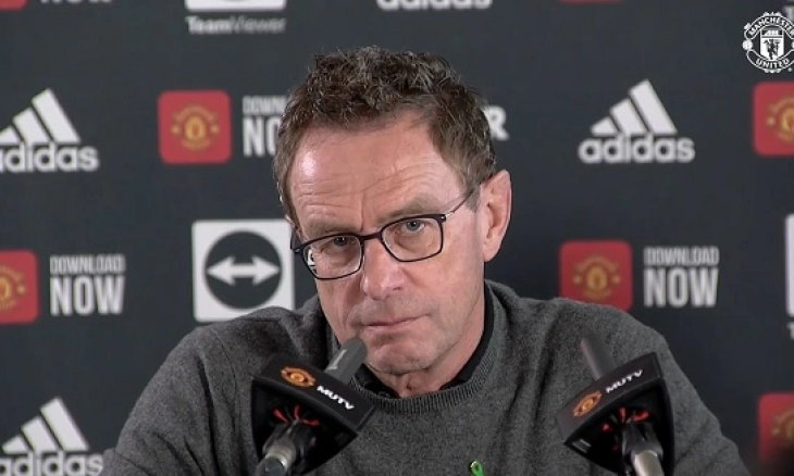 Ralf Rangnick Tak Bisa Paksa Pemain MU Bermain