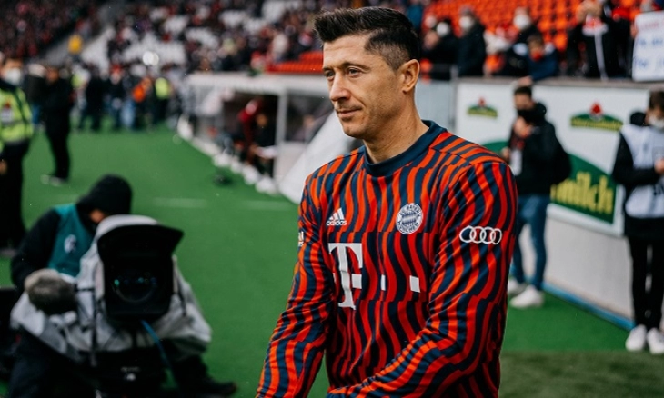 Barcelona Intensifkan Komunikasi dengan Lewandowski