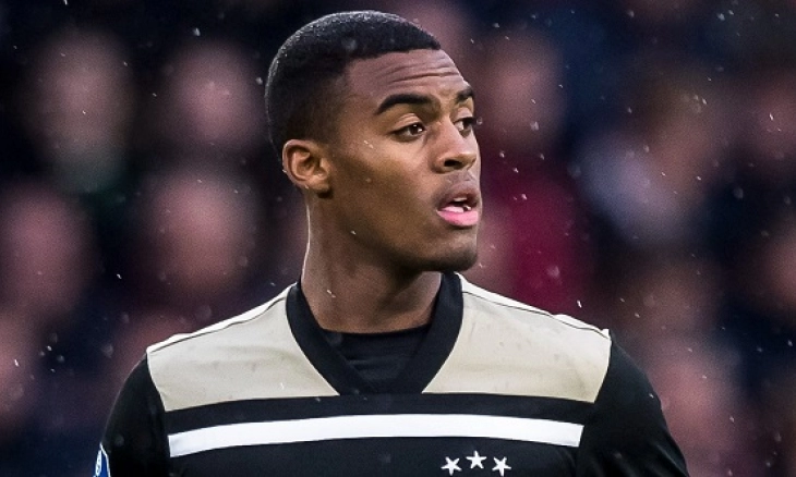 Bayern Munich Ajukan Tawaran untuk Gravenberch