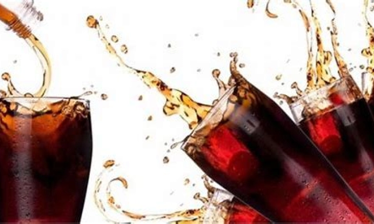 Inilah Risiko Akibat Sering Konsumsi Minuman Bersoda Bagi Kesehatan