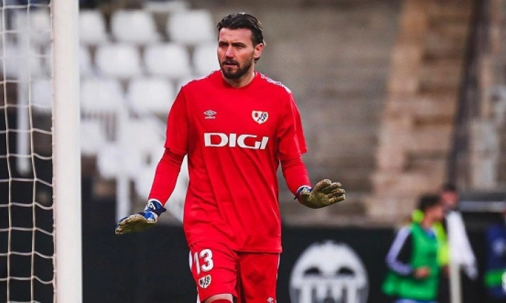 Barcelona Datangkan Pesaing Bagi ter Stegen