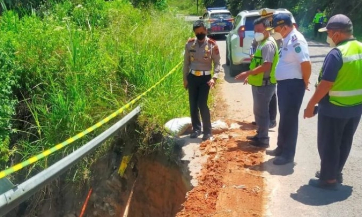 Polda Sumut Survei Jalan Rusak Jelang Arus Mudik