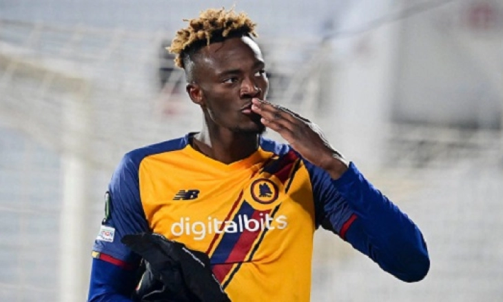 Roma Tak Khawatirkan Opsi Pembelian Kembali Tammy Abraham