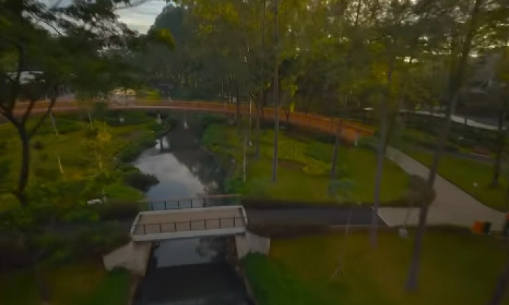 Tebet Eco Park Menyatukan Manusia dengan Alamnya