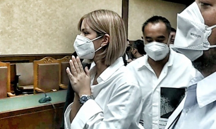 Pledoi Nia Ramadhani, Mohon Majelis Hakim Beri Keringanan Hukuman