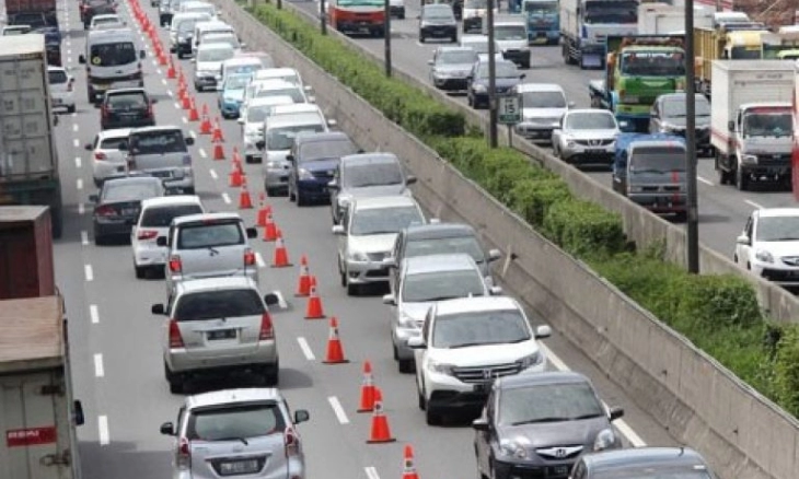 Mulai 13 Juni,  Enam Ruas Jalan Tol Dalam Kota Kelapa Gading-Pulogebang Diberlakukan Contraflow