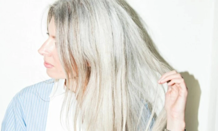 Makanan Kaya Vitamin untuk Mencegah Rambut Beruban di Usia Dini