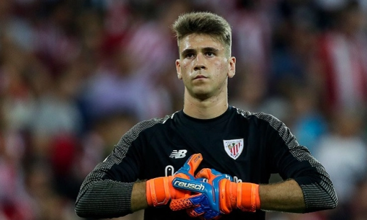 Kiper La Furia Roja Jadi Bidikan Tottenham Hotspur