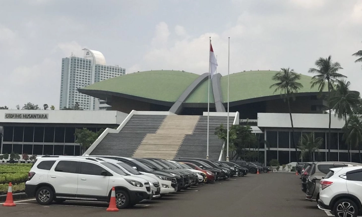 DPR Minta Polri Investigasi Bandara IMIP Morowali